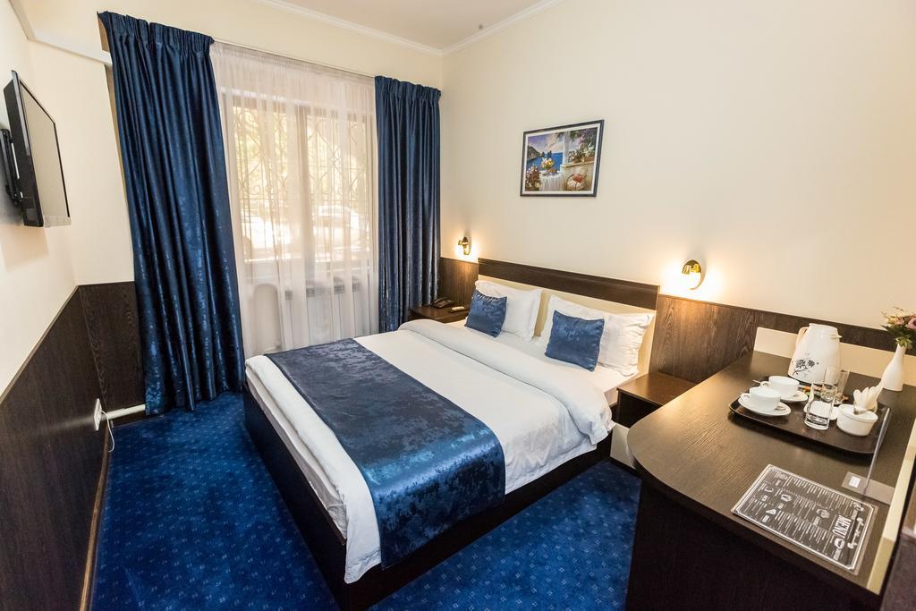 Salem Hotel On Abaya Алматы Экстерьер фото