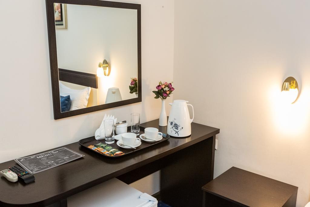 Salem Hotel On Abaya Алматы Экстерьер фото