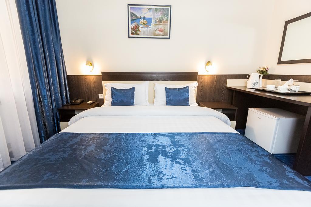 Salem Hotel On Abaya Алматы Экстерьер фото